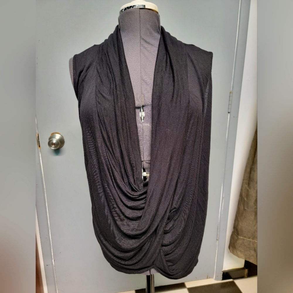 Jennifer Lopez drapy top